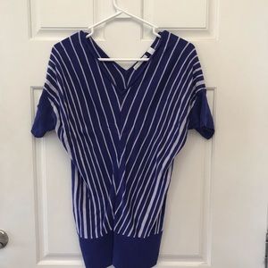 Short sleeved sweater